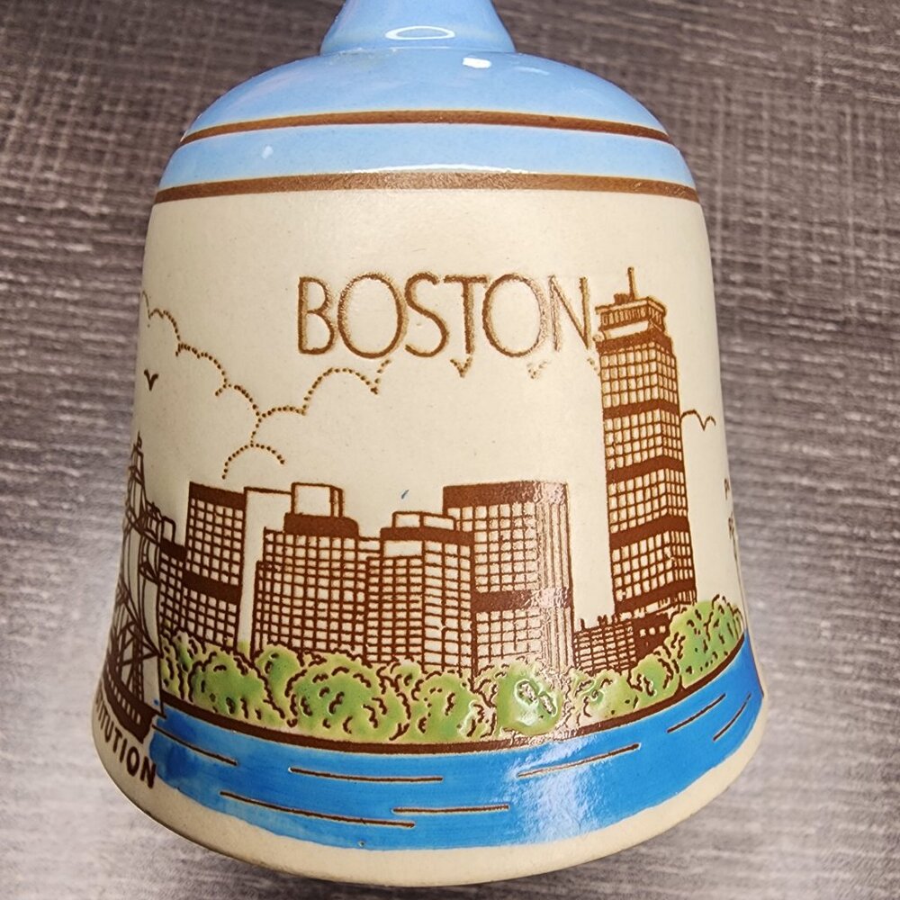 Vintage Porcelain Bell Boston, MA landmarks Paul Revere Faneuil Hall USS 5.5” - Picture 4 of 9